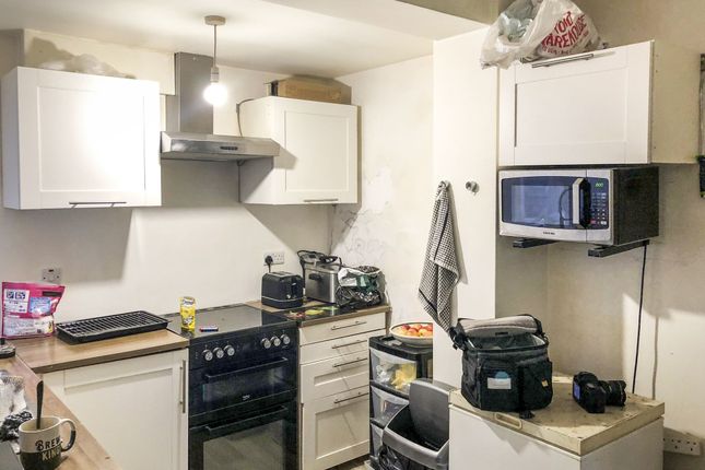 6 Lower Clark Street, Scarborough photo 3