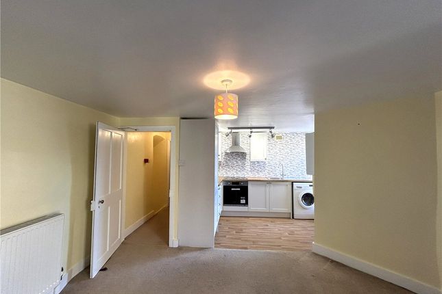 Flat C, 12 The College, Durham photo 2