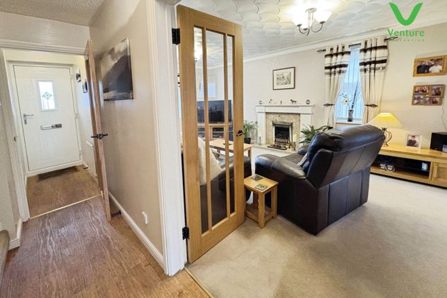 7, Wordsworth Court, Crook photo 2