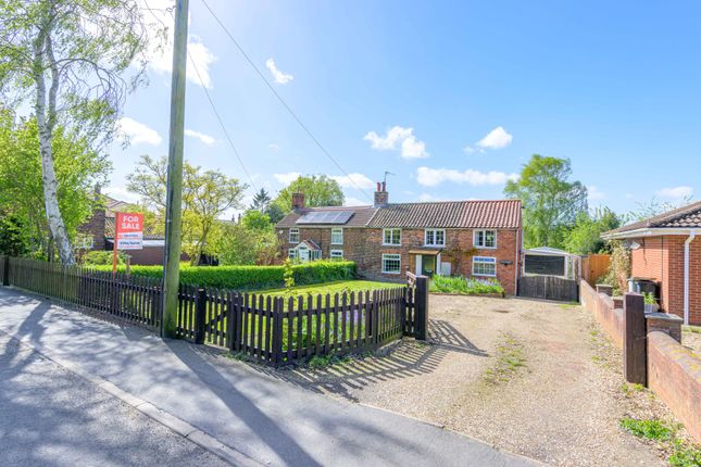 Cottage for sale in Spilsby Road, Wainfleet