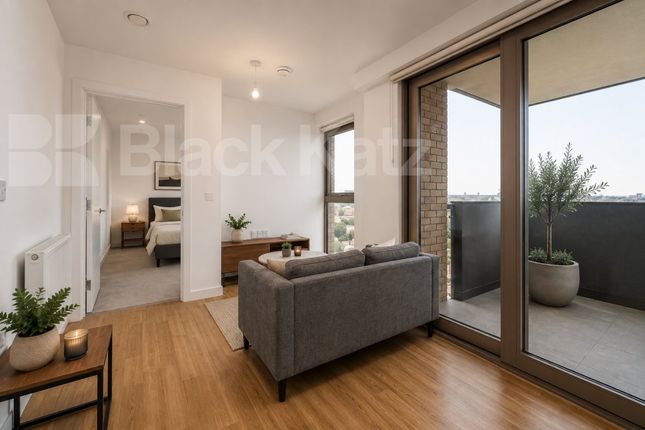 Seven Sisters Road, London photo 2