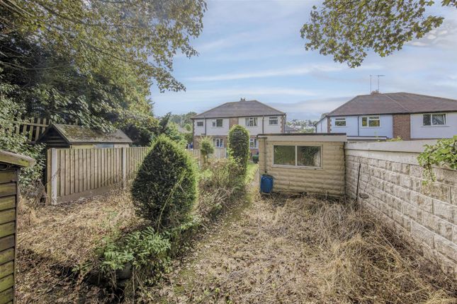 4, Oakwood Road, Leek photo 4