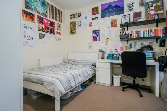 31, Hubert Road, Birmingham photo 4
