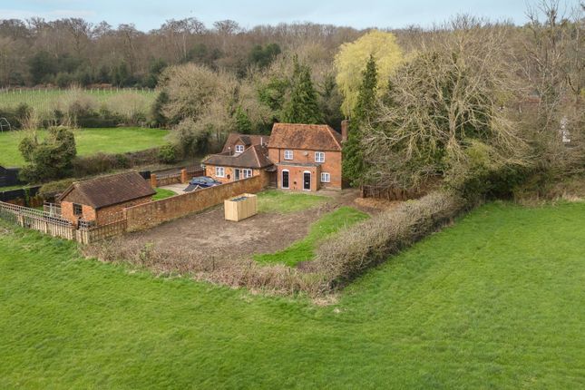 Semi-detached house for sale in Horseshoe Hill, Burnham, Slough