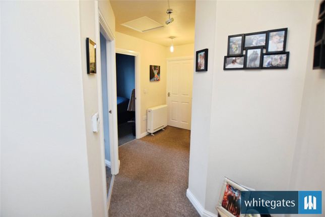 94, New Forest Way, West Yorkshire photo 3