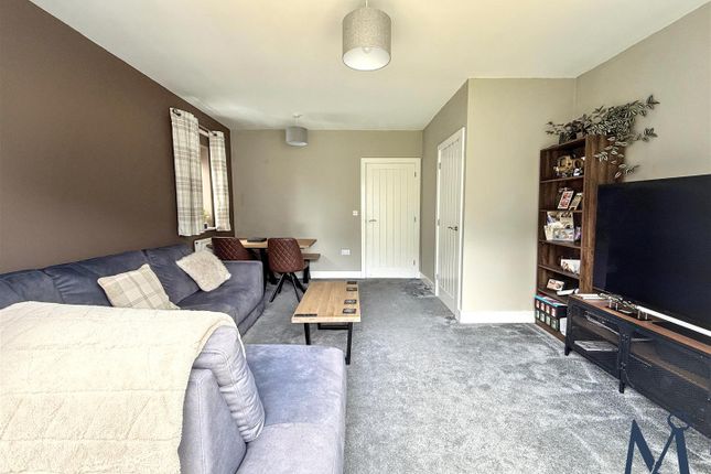 29, Buckthorn Road, Coalville photo 2