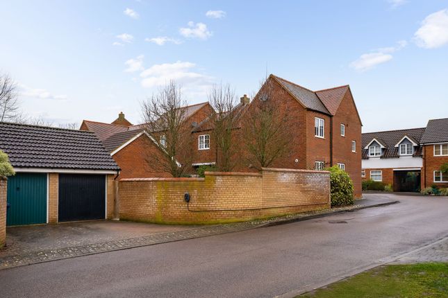 42 Brookfield Way, Cambridge photo 2