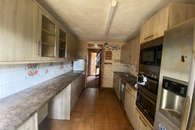 89, Fishers Close (G/FFF & Garden), WALTHAM CROSS photo 2