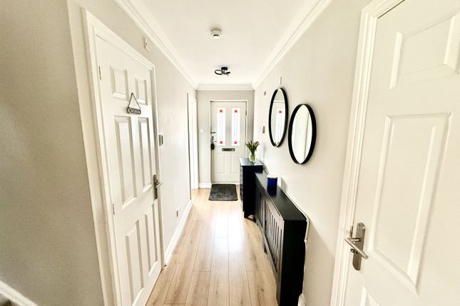 14, Clarkson Court, Hartlepool photo 3