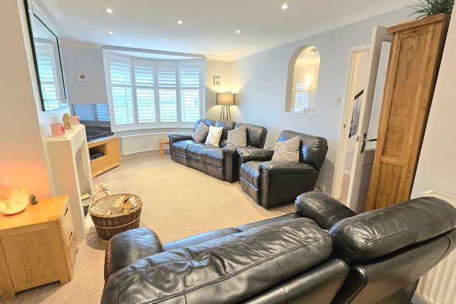 284d, Cooden Drive, Bexhill-on-Sea photo 4