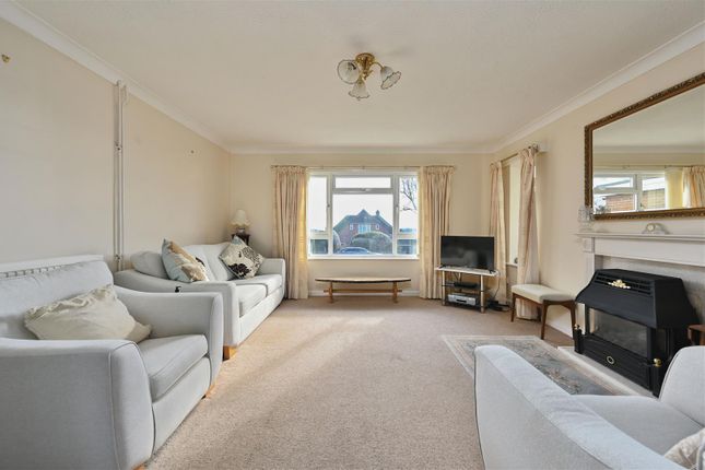 7, White Hill Drive, Bexhill-On-Sea photo 3
