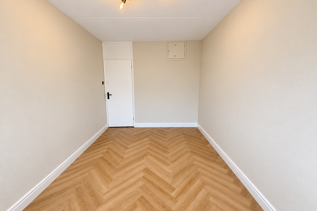 Woodchester Square, London photo 3