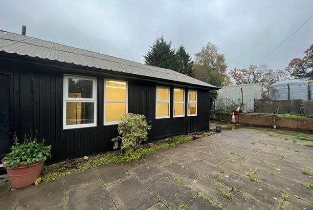 Thumbnail Office to let in Suite, A&amp;K Nurseries, Arterial Road, Rayleigh