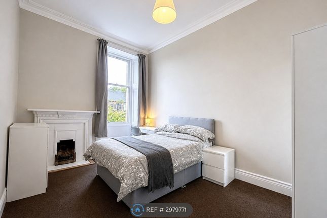 Wilton St, Glasgow photo 4