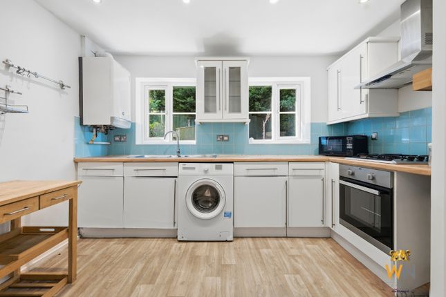 20a, Rayleigh Road, Brentwood photo 4