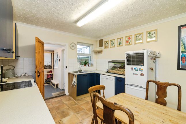 57, London Road, Lowestoft photo 3