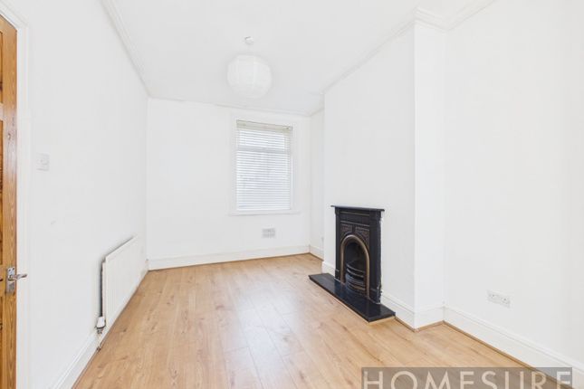 9, Elmdale Road, Merseyside photo 4