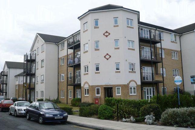 Flat 31,Acer Court,21, Enstone Road, Enfield photo 2