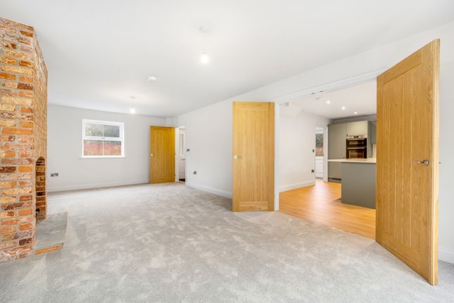 Plot 5, The Parklands (Sudbrooke)-9