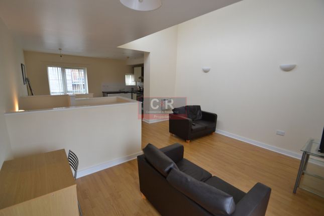Town house to rent in Boston Street, Hulme, Manchester.