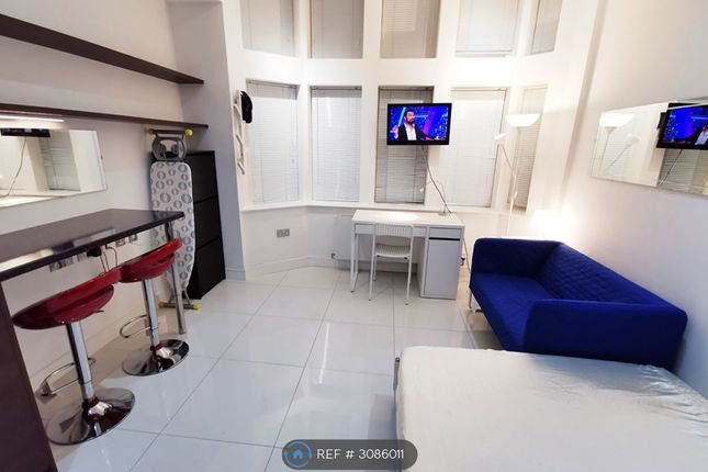 Albany House Judd Street, Camden, London photo 5
