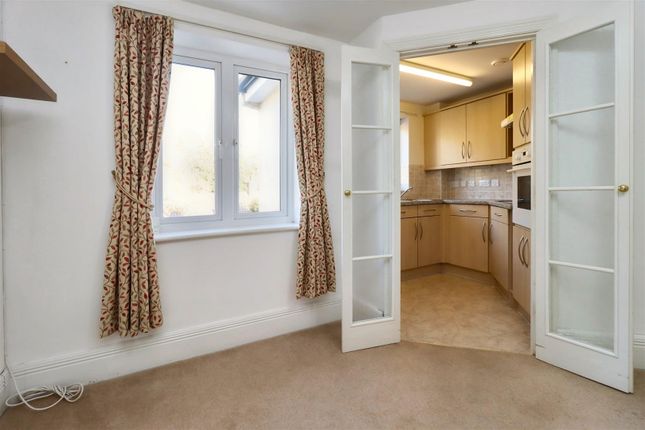30 Coleridge Court, 2, Coleridge Vale Road North, Clevedon photo 4