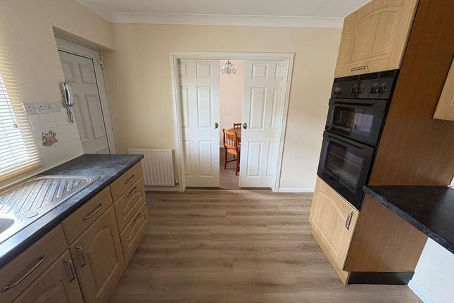 38, Brownhills Road, Cannock photo 3