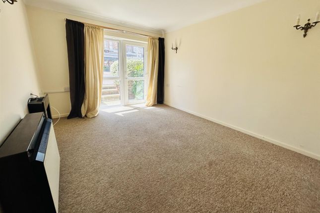 Flat 6 Andwell Court, Trinity Place, Eastbourne photo 5