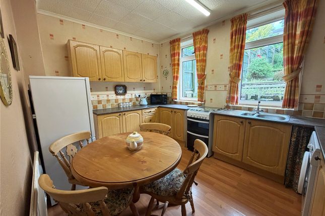 1, Fairfield Avenue, Rossendale photo 3