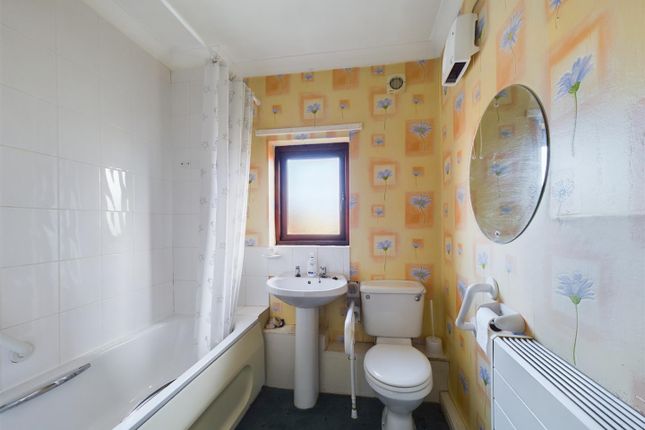 Flat for sale in Melling Road, New Brighton, Wallasey