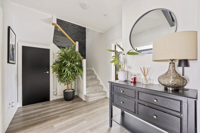 Marche House, Woodland Drive, Hove photo 3