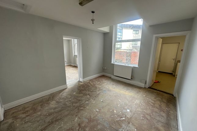 Flat 1A, Liverpool photo 2