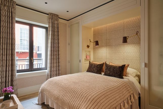 60 Curzon, London photo 3
