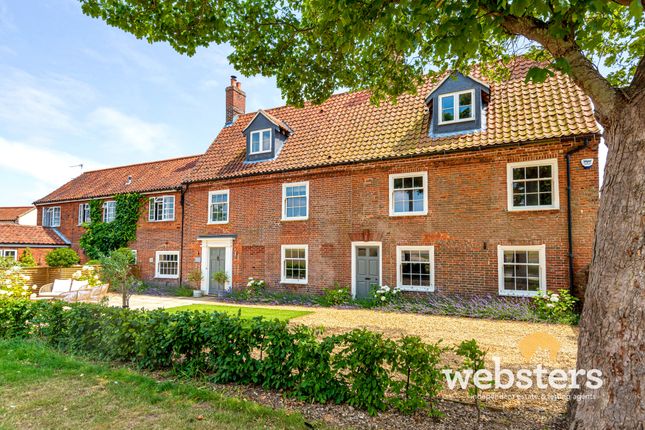 Thumbnail Link-detached house for sale in The Green, Aldborough, Norwich