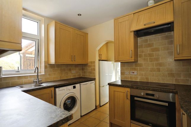 53 Highfield Road, Bournemouth photo 3