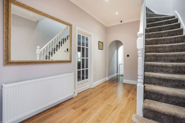 162, Burges Road, London photo 2
