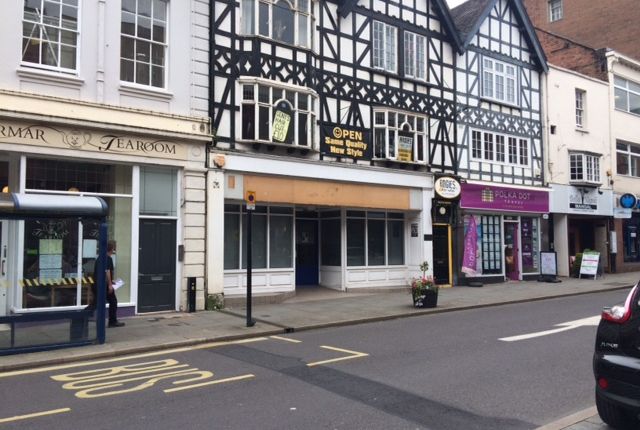 Retail premises to let in Castle Street, Shrewsbury