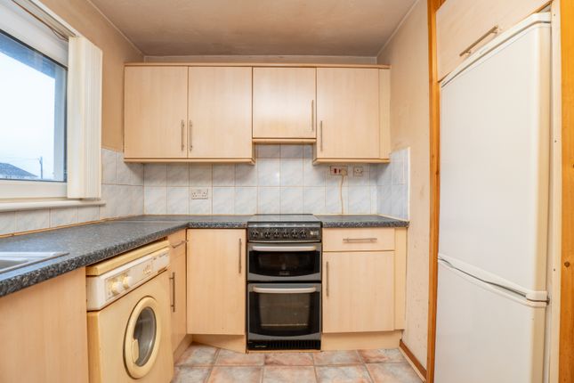 Terraced house for sale in 17 Lockhart Place, Wishaw