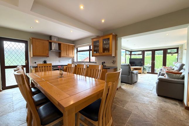 1 Cwm Alarch, Mountain Ash photo 5