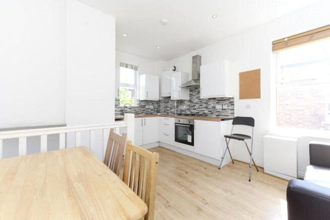 27, Little Ealing Lane, Ealing photo 2