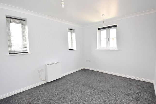5, Cedar Court, Sparkford photo 4
