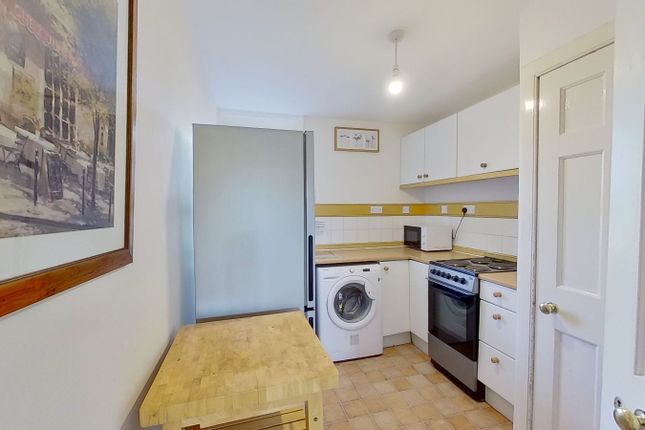 2/6, Glanville Place, Edinburgh photo 4