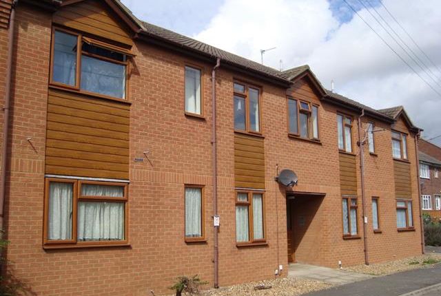1 bed property for rent in Park Road, Irthlingborough, Wellingborough NN9