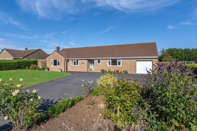 3-bed house on Stoneroots, Yeovil Road, Yeovil, £610,000
