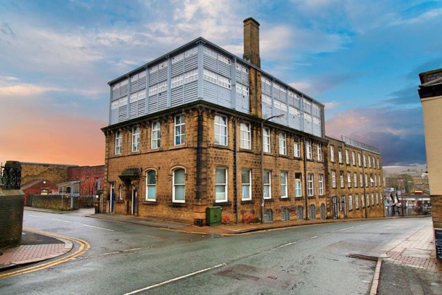 Thumbnail Flat for sale in Clyde Street, Bingley