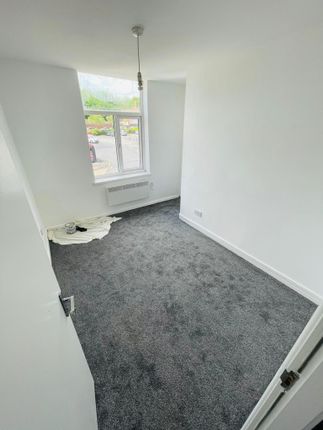 95 High Street, Dudley photo 5