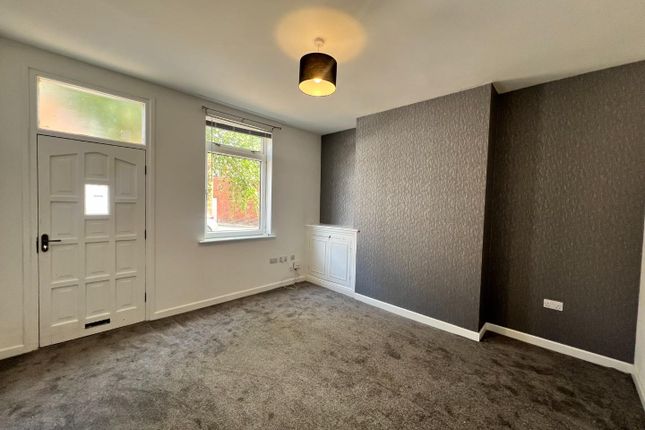 4, Richmond Street, Castleford photo 2