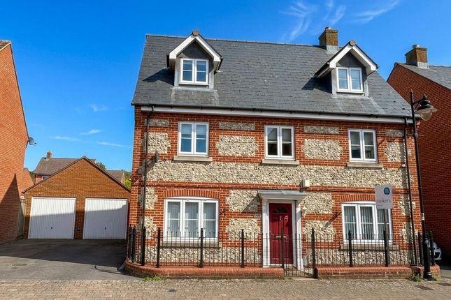 5-bed detached on 9C, Shears Drive, Salisbury, £480,000