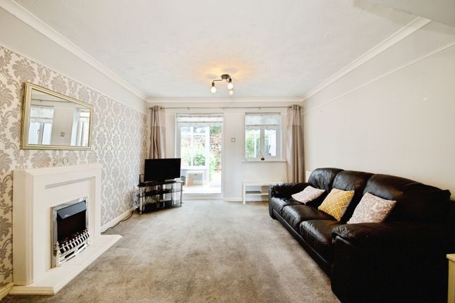 26, Foxglove Road, Essex photo 4