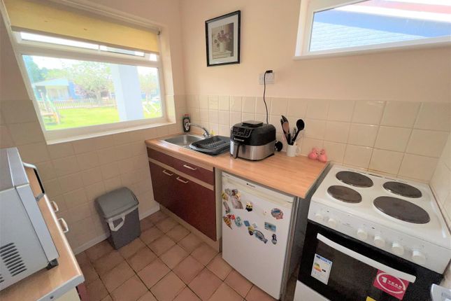 19, Broadlands Holiday Park, Marsh Road, Lowestoft photo 3